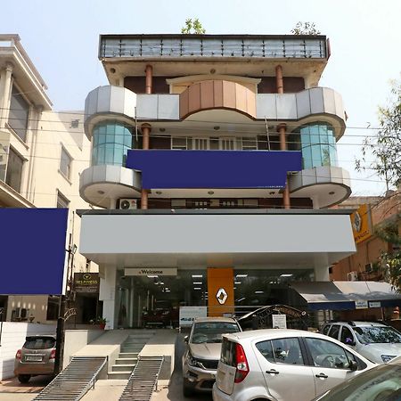 Oyo 13451 Star Corporate Avenue Hotel New Delhi Ngoại thất bức ảnh